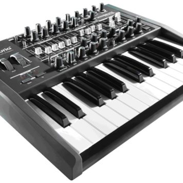 Arturia MiniBrute